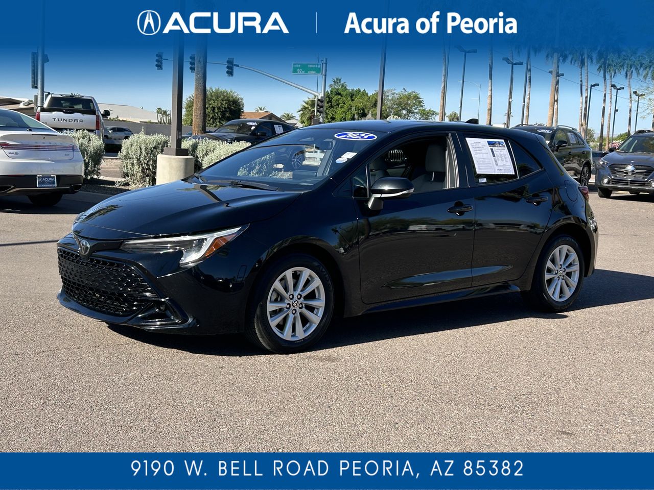 2025 Toyota Corolla Hatchback SE