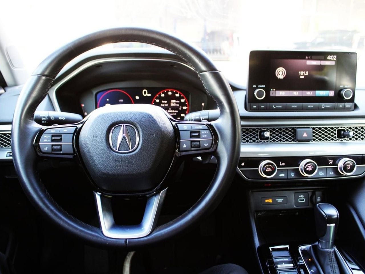 Used 2024 Liquid Carbon Metallic Acura Premium image 25