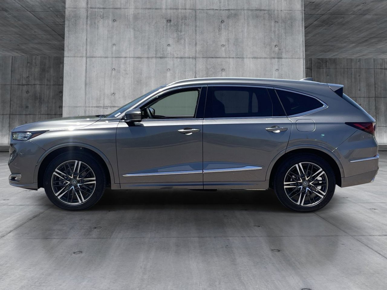 New 2026 Liquid Carbon Metallic Acura SH-AWD Advance Package image 3