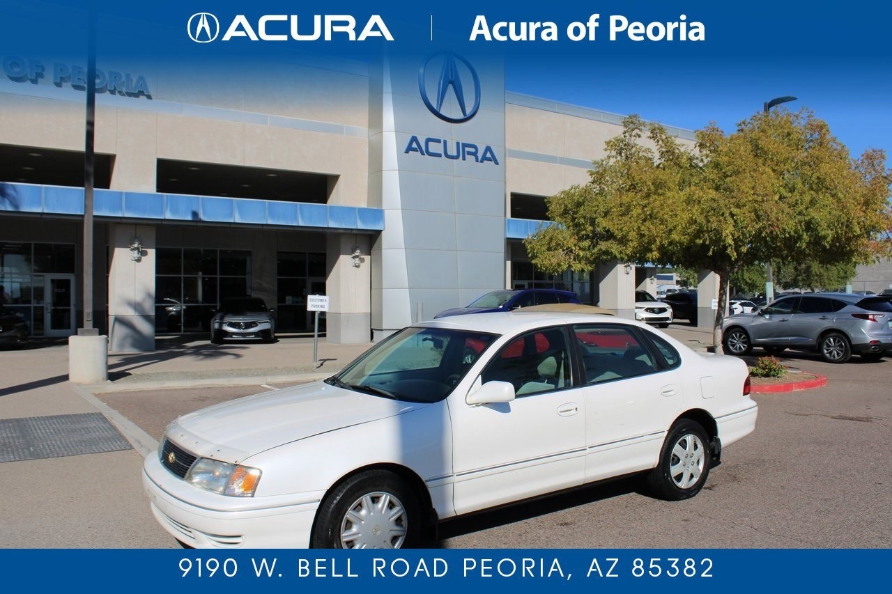 1999 Toyota Avalon XL