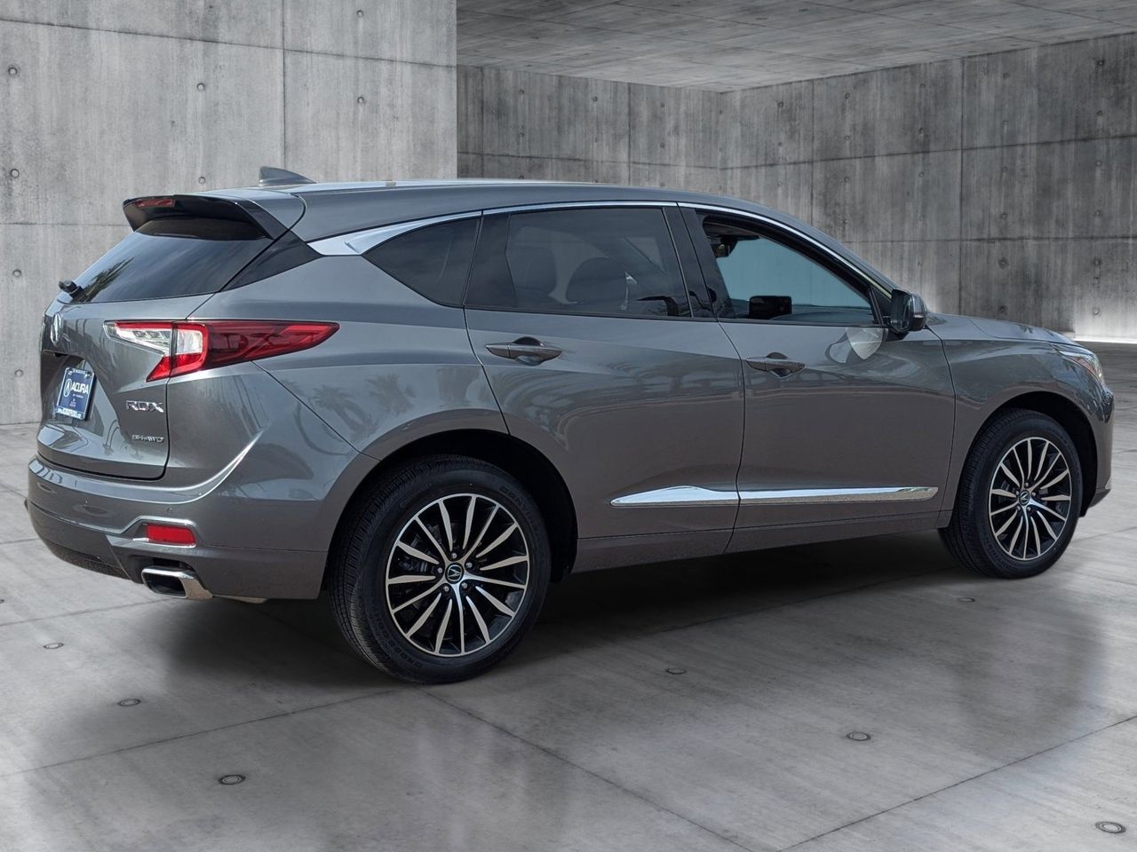 Certified Used 2025 Liquid Carbon Metallic Acura Advance Package SH-AWD image 5