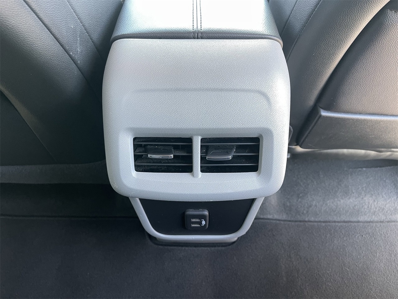 Image 14 of 2024 GMC Terrain
