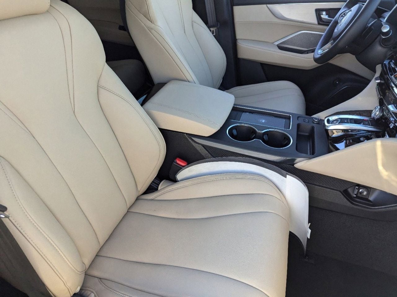 New 2026 Platinum White Pearl Acura SH-AWD image 33