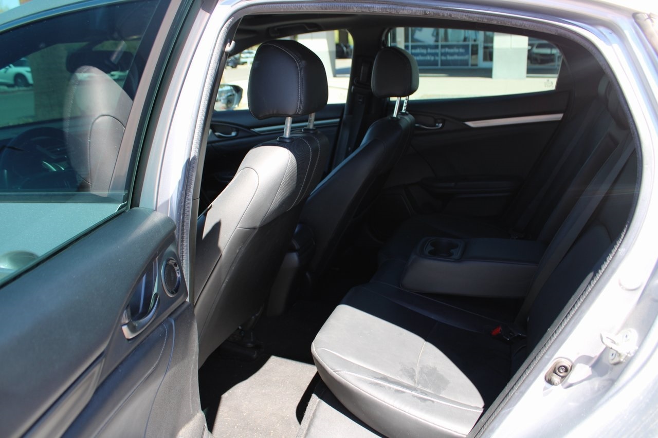 Image of 2017 Honda Civic EX-L w/Navigation Hatchback