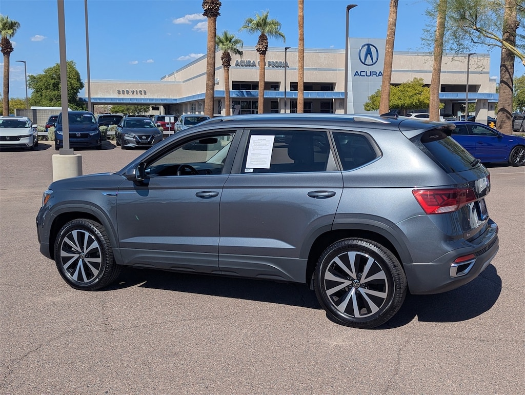 Used 2024 Volkswagen Taos 1.5T SE SUV