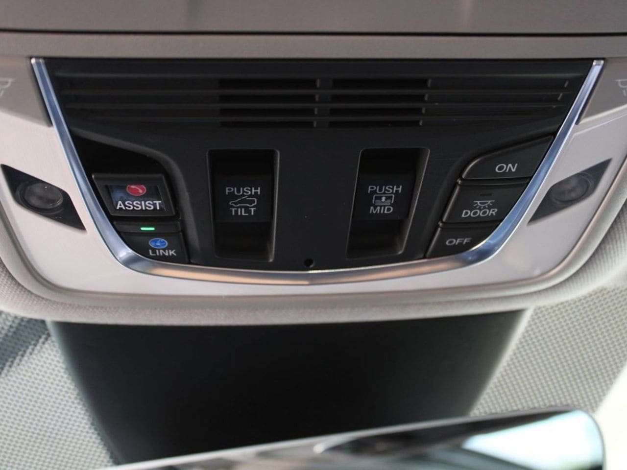 Used 2023 Fathom Blue Pearl Acura Technology image 31