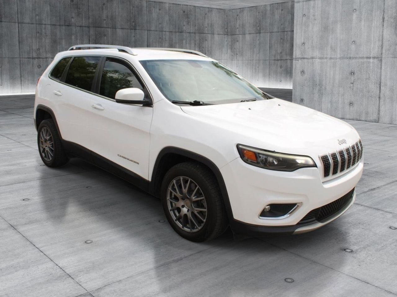 Used 2020 Bright White Clearcoat Jeep Limited image 7