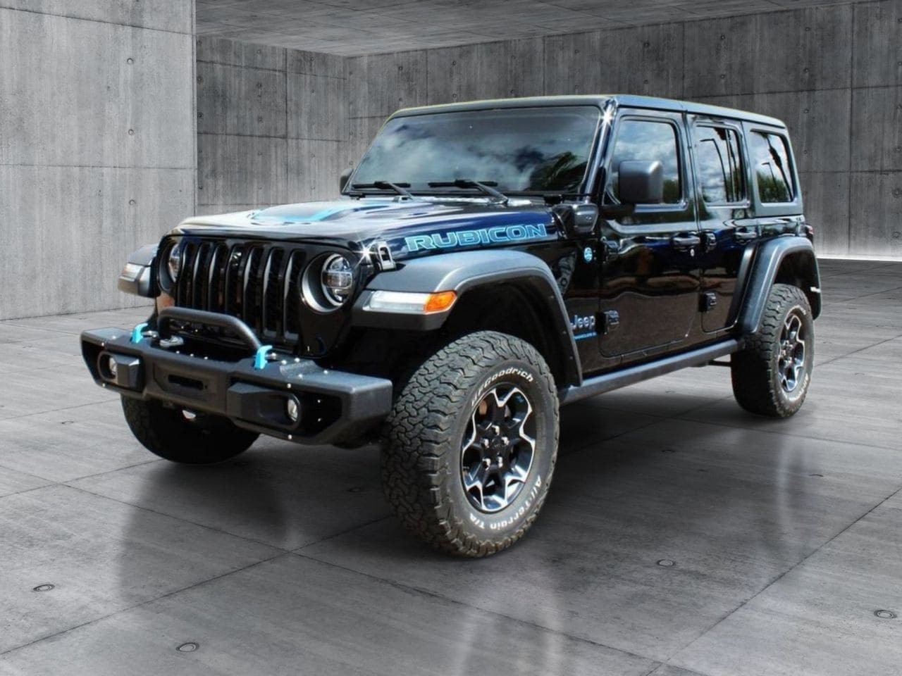 Used 2021 Black Clearcoat Jeep Unlimited Rubicon 4xe image 9