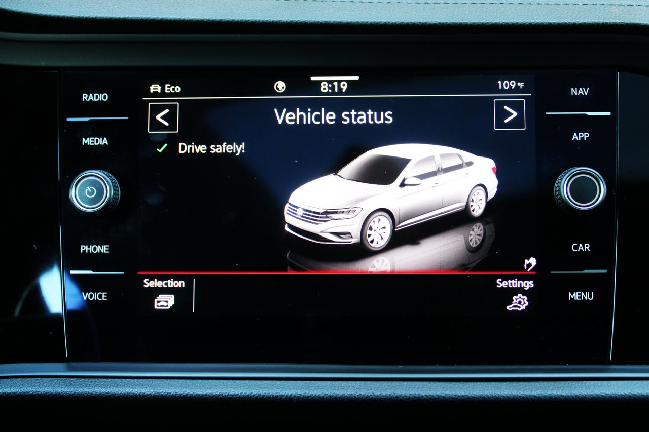 Used 2022 Platinum Gray Metallic Volkswagen 1.5T SEL image 17