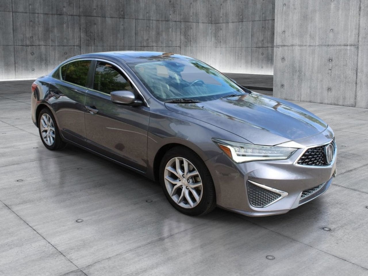Used 2020 Modern Steel Metallic Acura Premium image 7