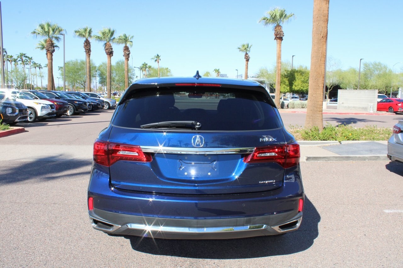 2020 Acura MDX Technology SH-AWD photo 3