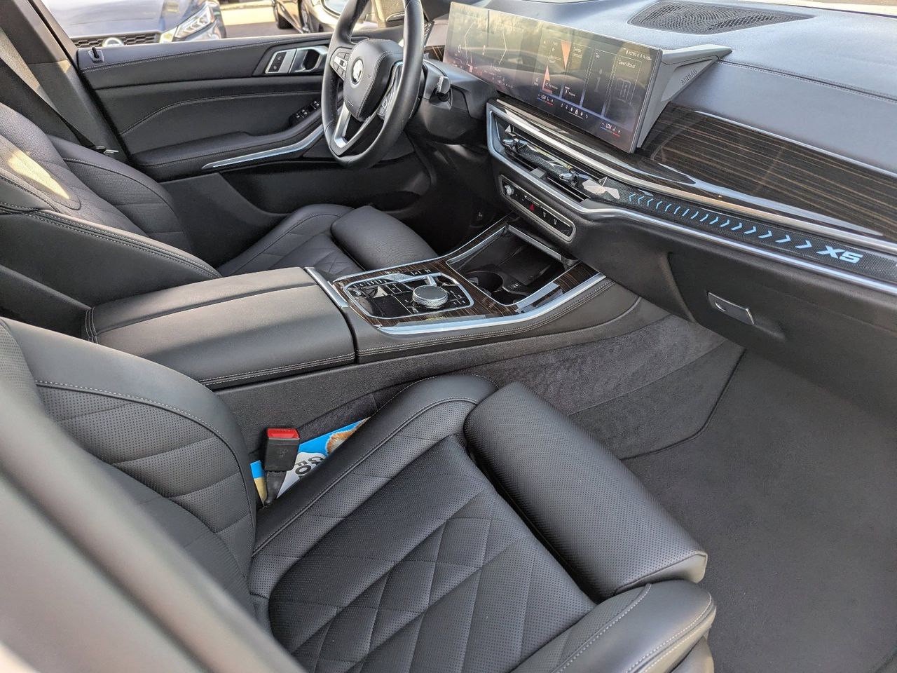 Used 2026 Alpine White BMW xDrive40i image 14