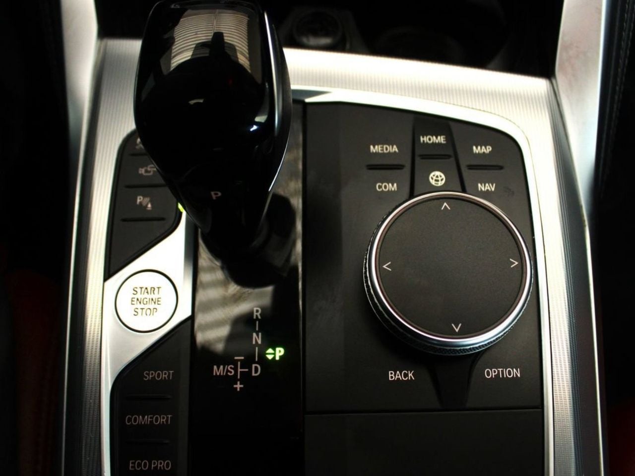 Used 2023 Alpine White BMW M440i image 29