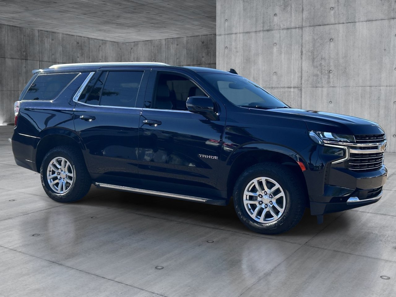 Used 2022 Midnight Blue Metallic Chevrolet LT image 7