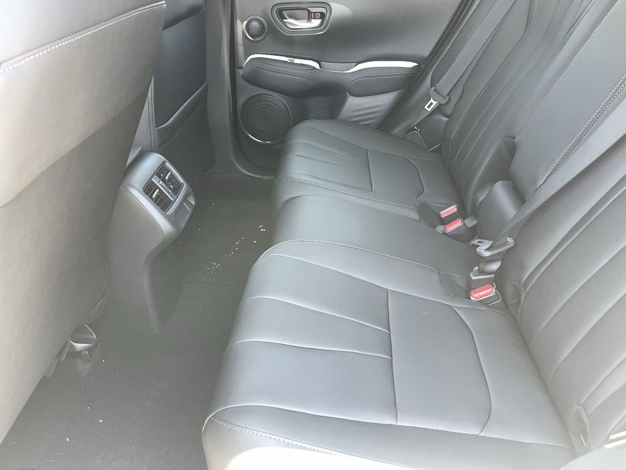 New 2026 Platinum White Pearl Acura Base image 19