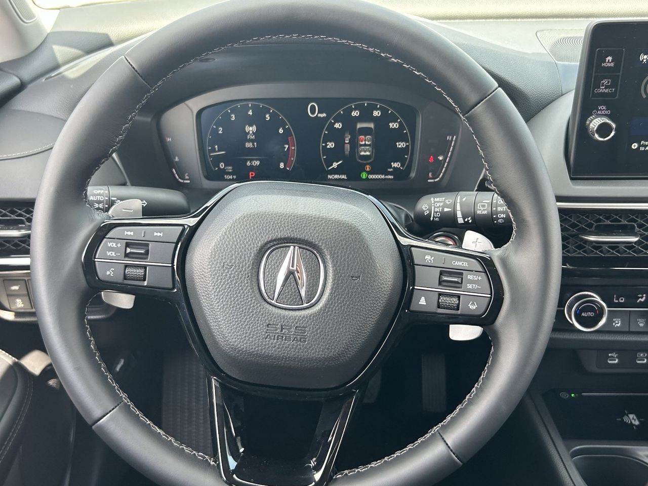 New 2026 Platinum White Pearl Acura Base image 24