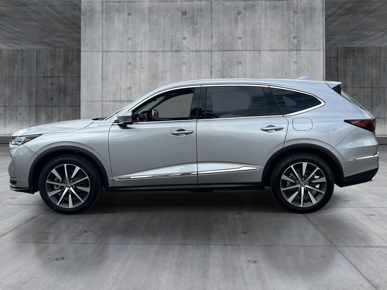 New 2026 Solar Silver Metallic Acura SH-AWD Technology Package image 2