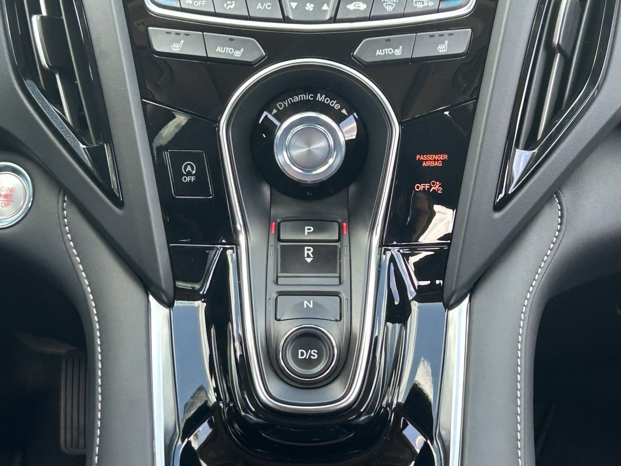 Used 2024 Liquid Carbon Metallic Acura Technology Package SH-AWD image 23
