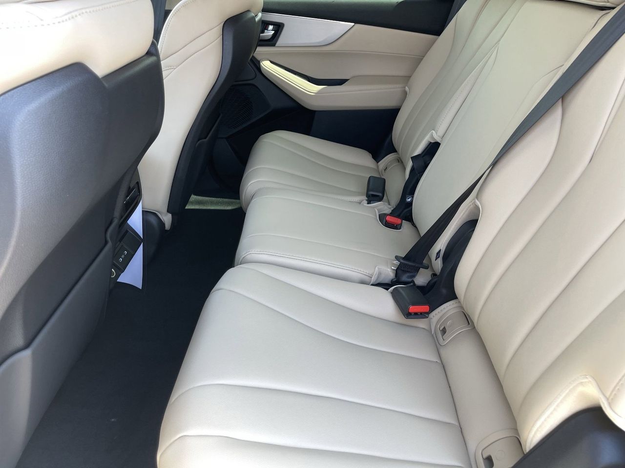 New 2026 Platinum White Pearl Acura FWD image 20
