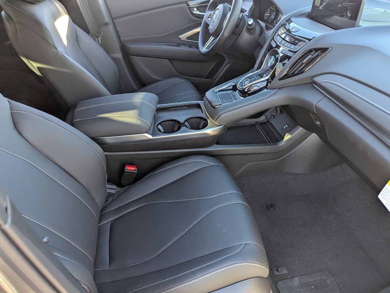 New 2026 Platinum White Pearl Acura SH-AWD image 15