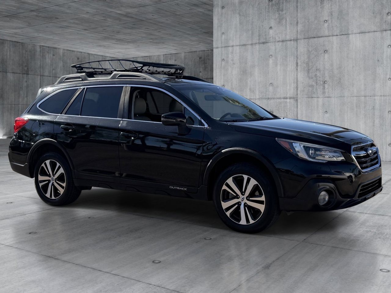 Used 2019 Crystal Black Silica Subaru 2.5i Limited image 7