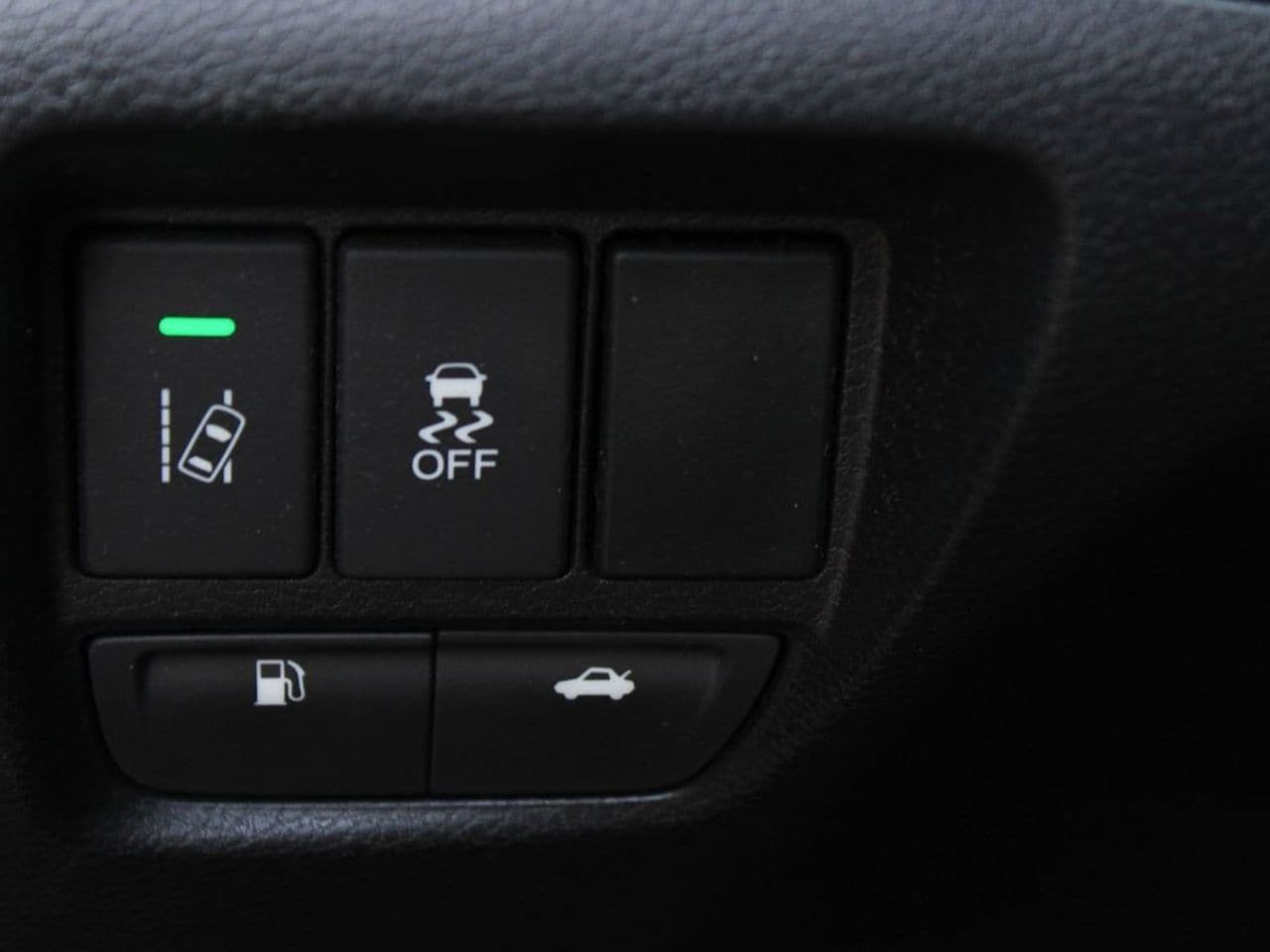 Used 2015 Crystal Black Pearl Acura Tech w/Technology Package image 19