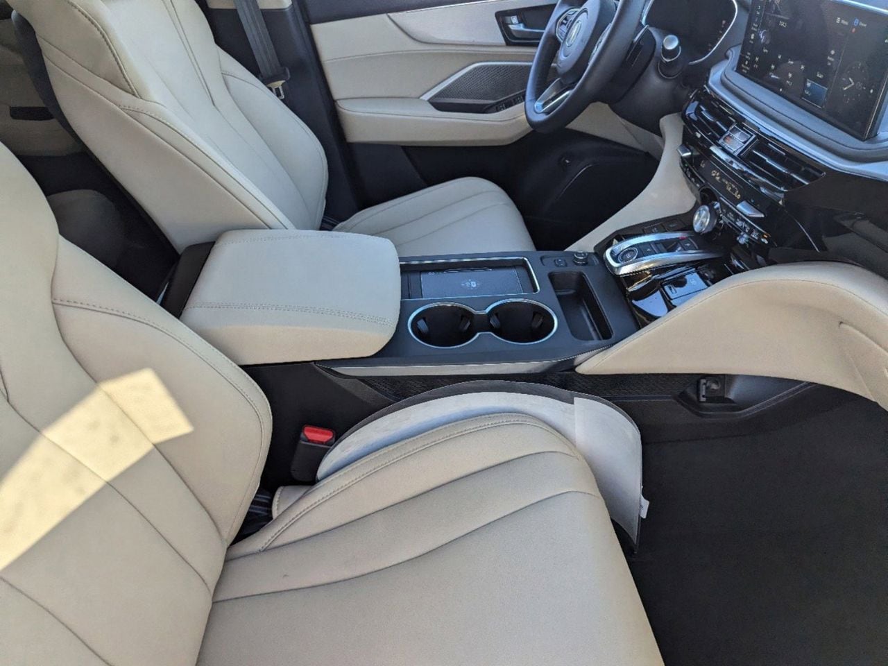 New 2026 Platinum White Pearl Acura SH-AWD image 34