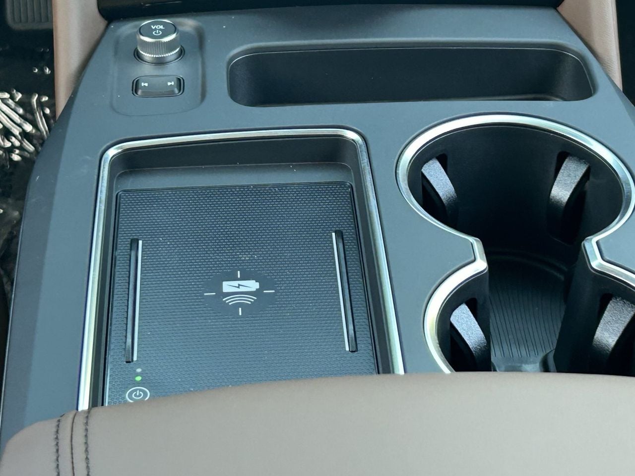 New 2026 Majestic Black Pearl Acura SH-AWD Technology Package image 24