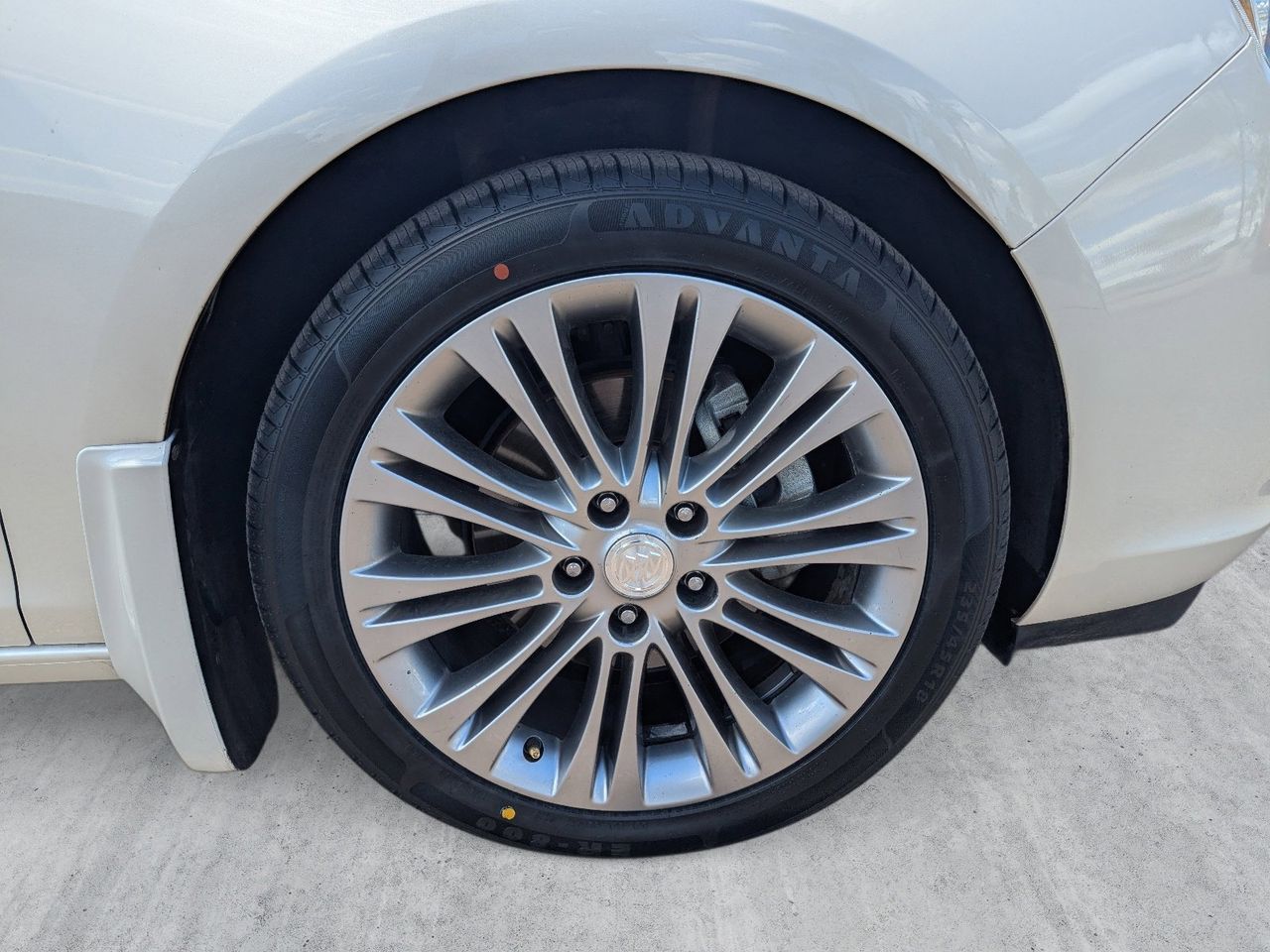 Used 2014 White Diamond Tricoat Buick Premium Group image 9