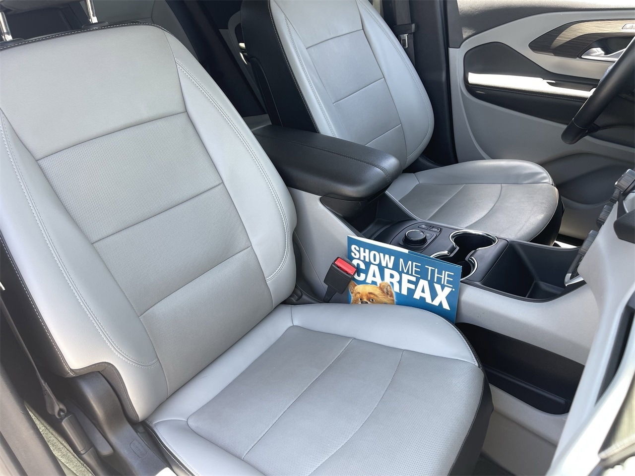 Image 10 of 2024 GMC Terrain