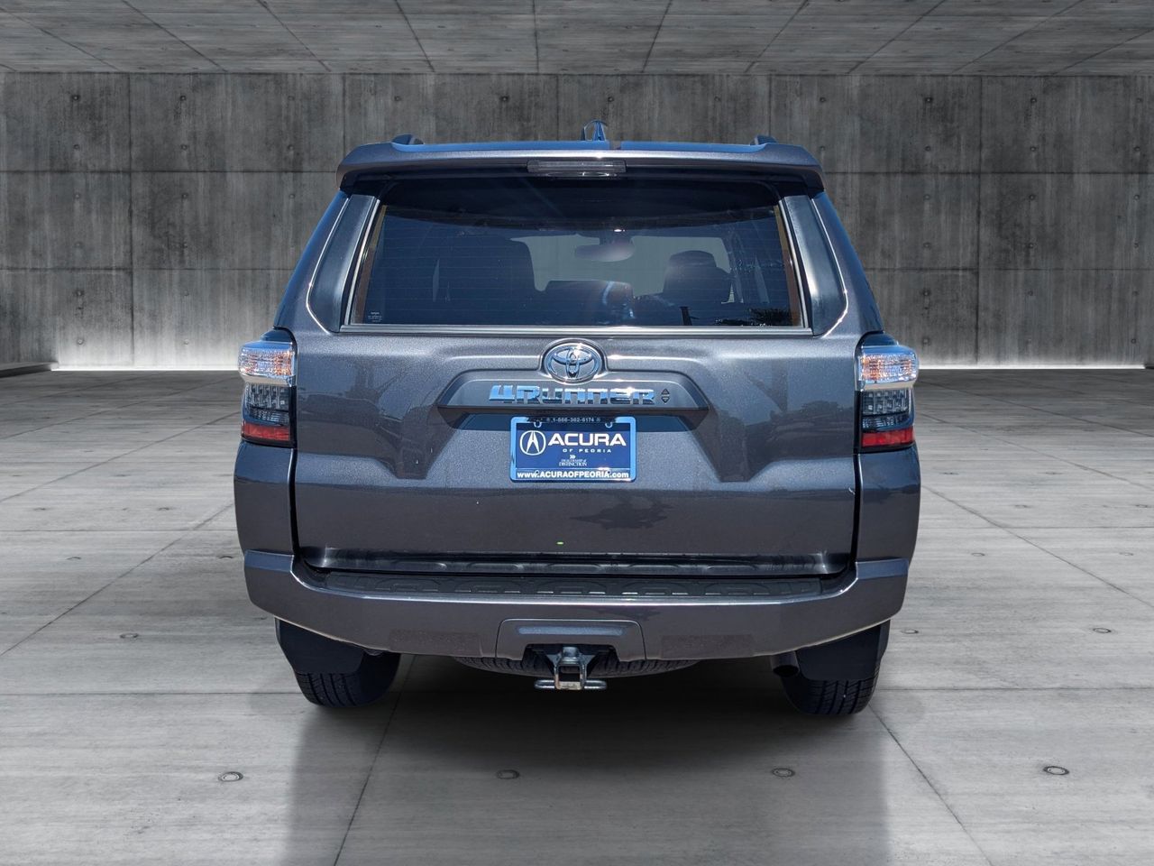 Used 2023 Magnetic Gray Metallic Toyota SR5 Premium image 4