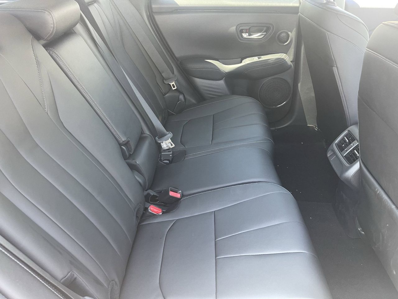 New 2026 Urban Gray Pearl Acura Base image 15