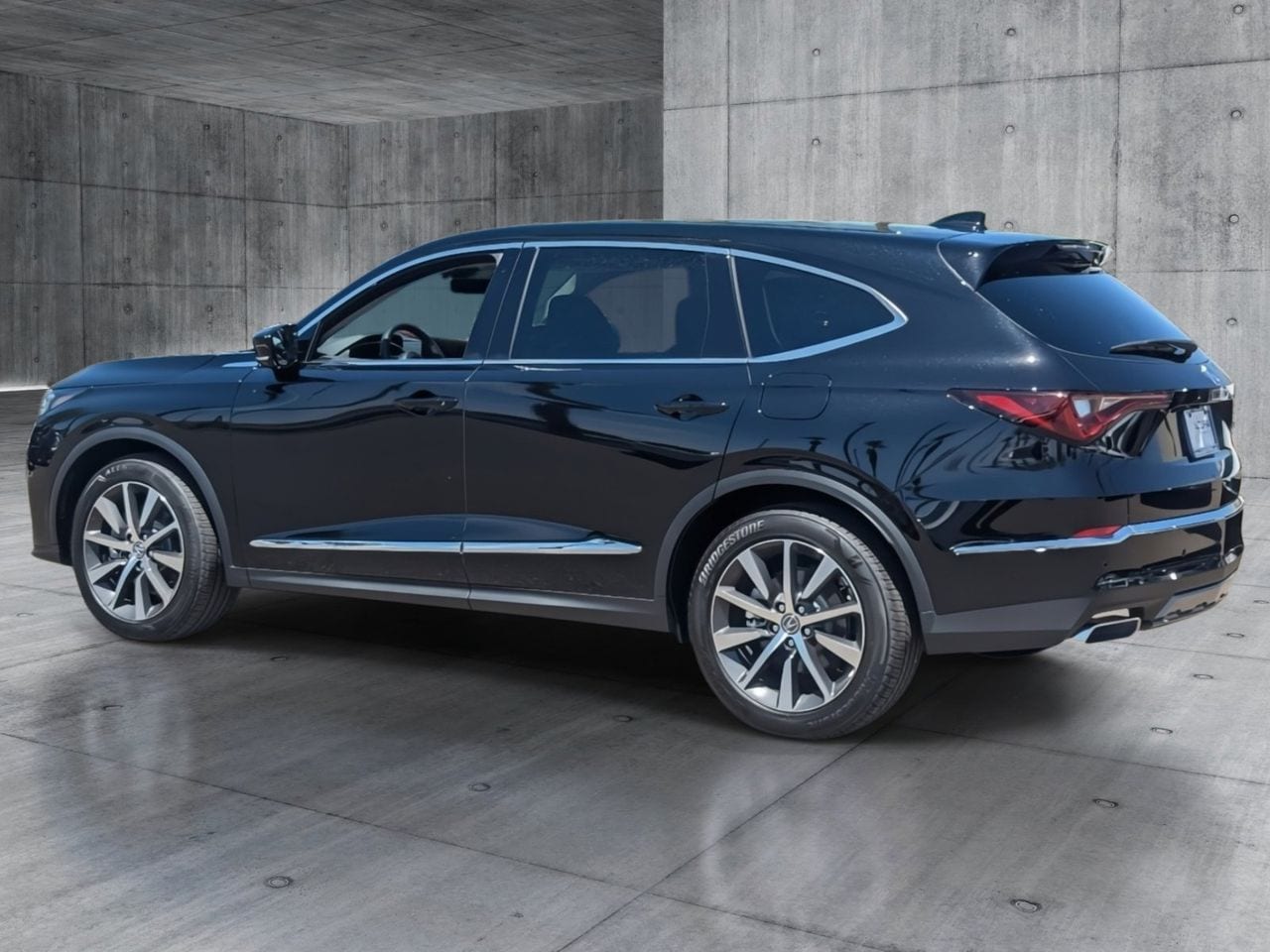 New 2026 Platinum White Pearl Acura FWD Technology Package image 4