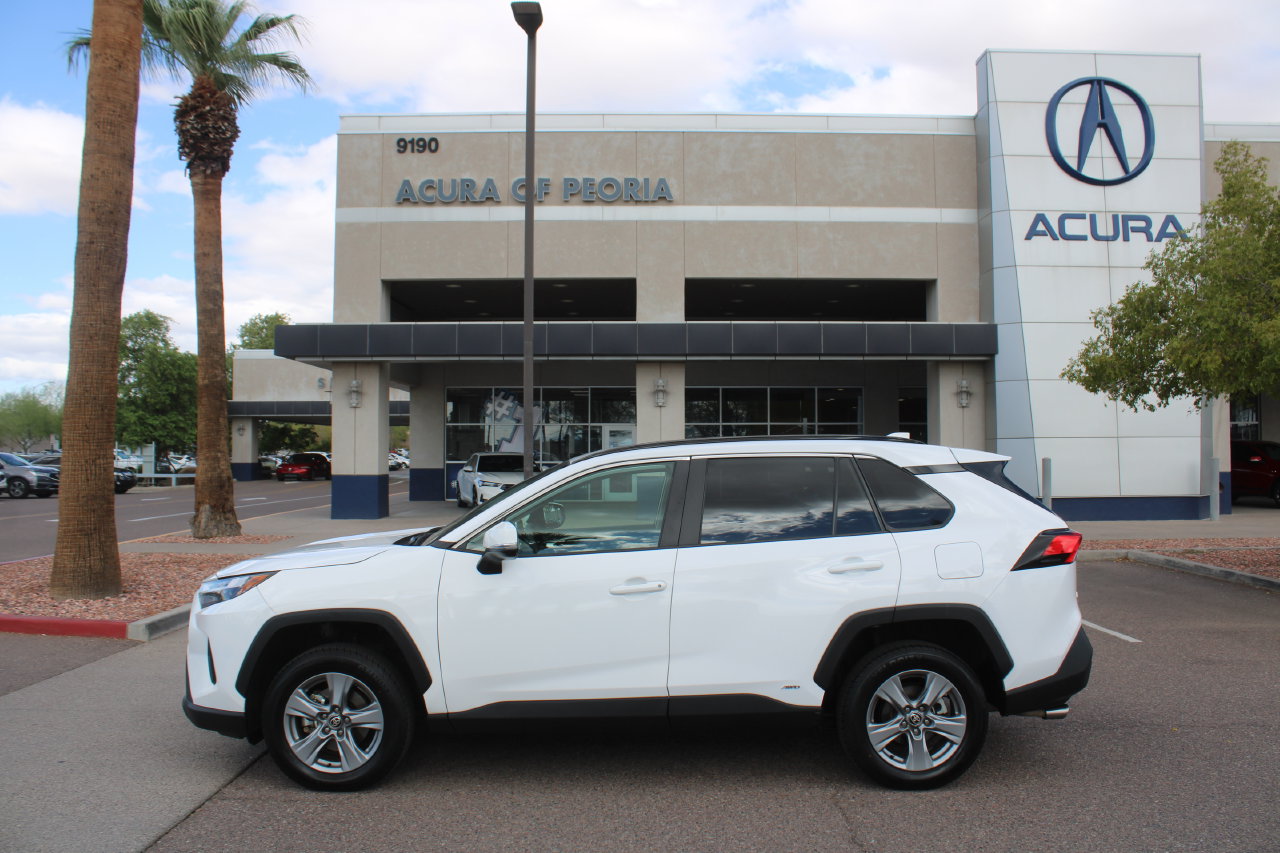 Used 2025 Toyota RAV4 Hybrid XLE SUV