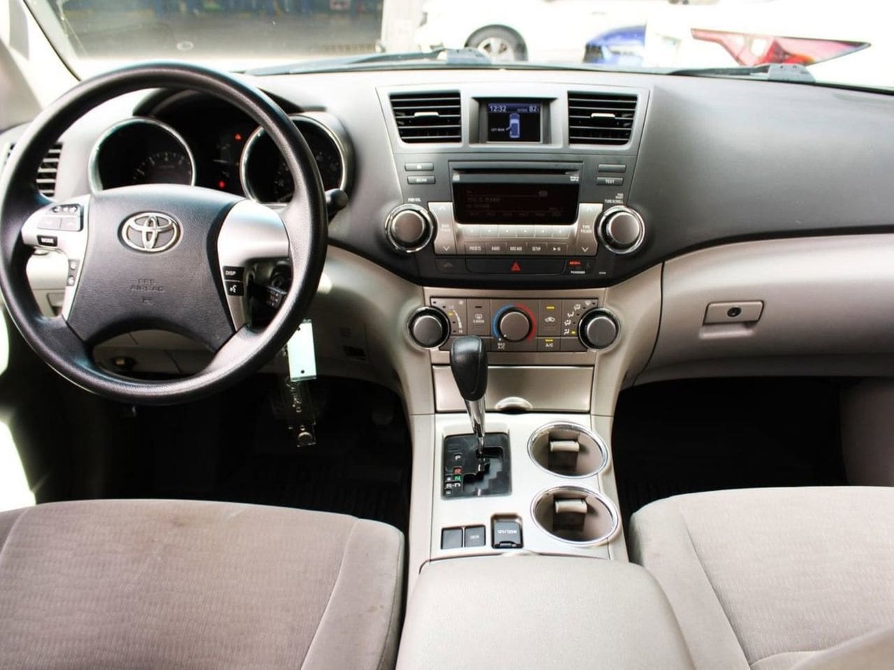 Used 2011 Shoreline Blue Pearl Toyota Premium image 25