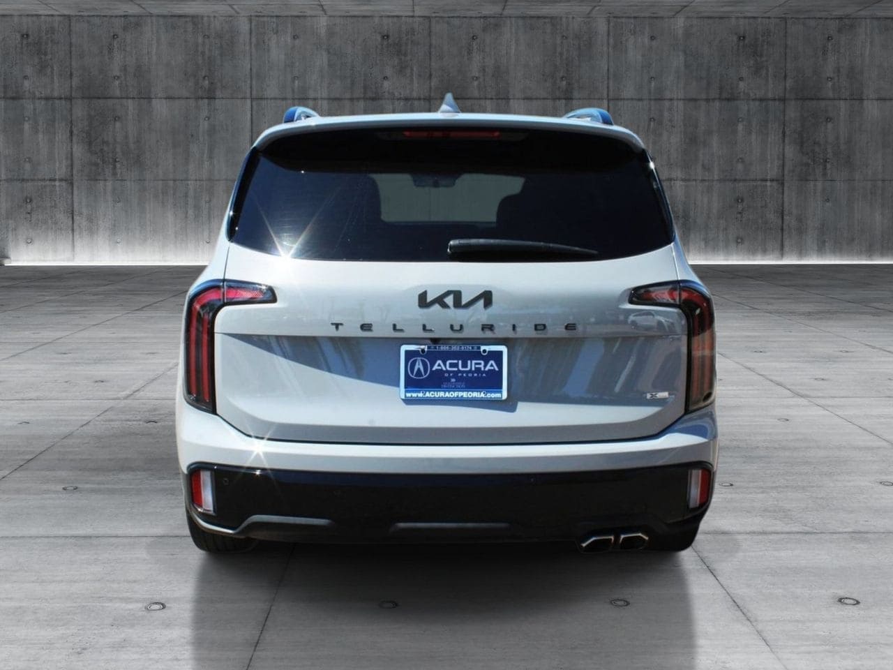 Used 2024 Wolf Gray Kia SX-Prestige X-Line image 4