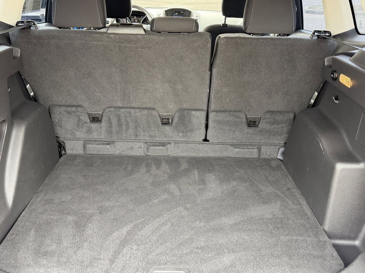 Used 2018 Lightning Blue Ford S image 10