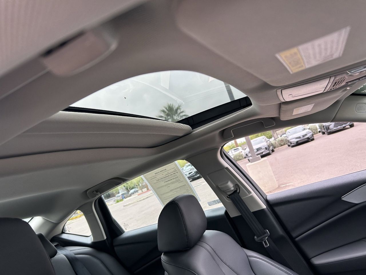 Certified Used 2023 Platinum White Pearl Acura Premium Base image 4