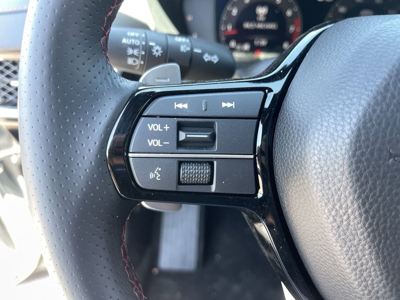 2025 Acura ADX A-Spec Package - Photo 32