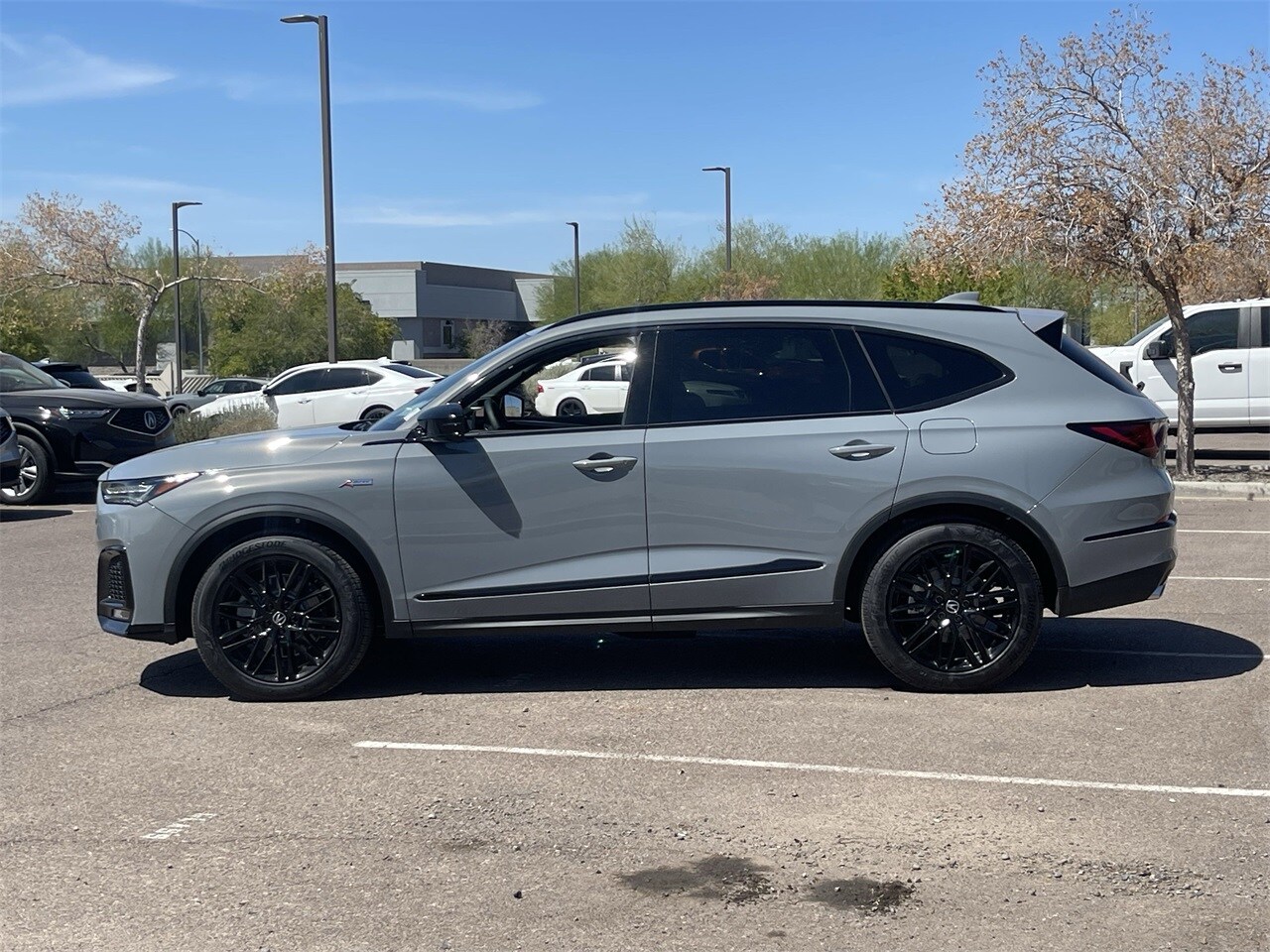 2026 Acura MDX SH-AWD A-Spec Advance photo 3