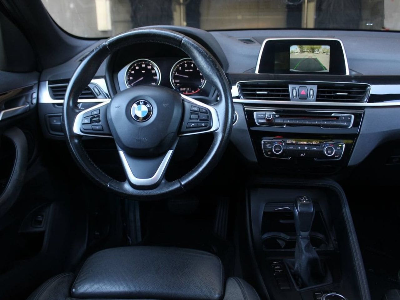 Used 2018 Alpine White BMW sDrive28i image 21
