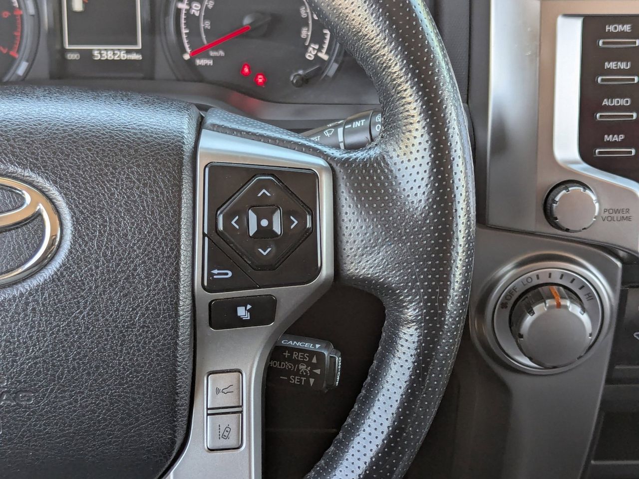 Used 2023 Magnetic Gray Metallic Toyota SR5 Premium image 24