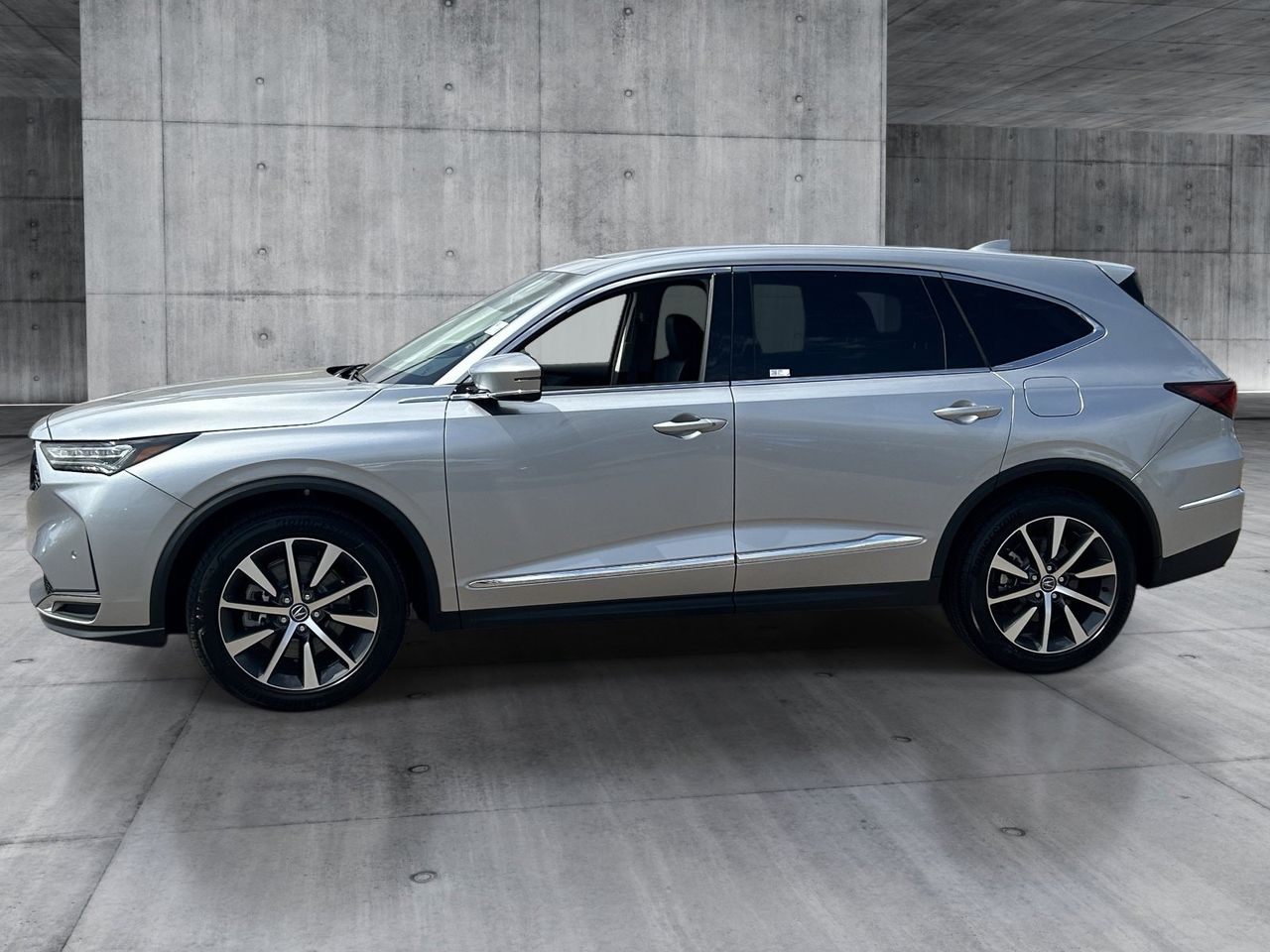 New 2026 Solar Silver Metallic Acura SH-AWD Technology Package image 2