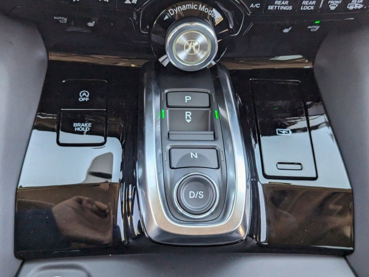 New 2026 Platinum White Pearl Acura FWD Technology Package image 21