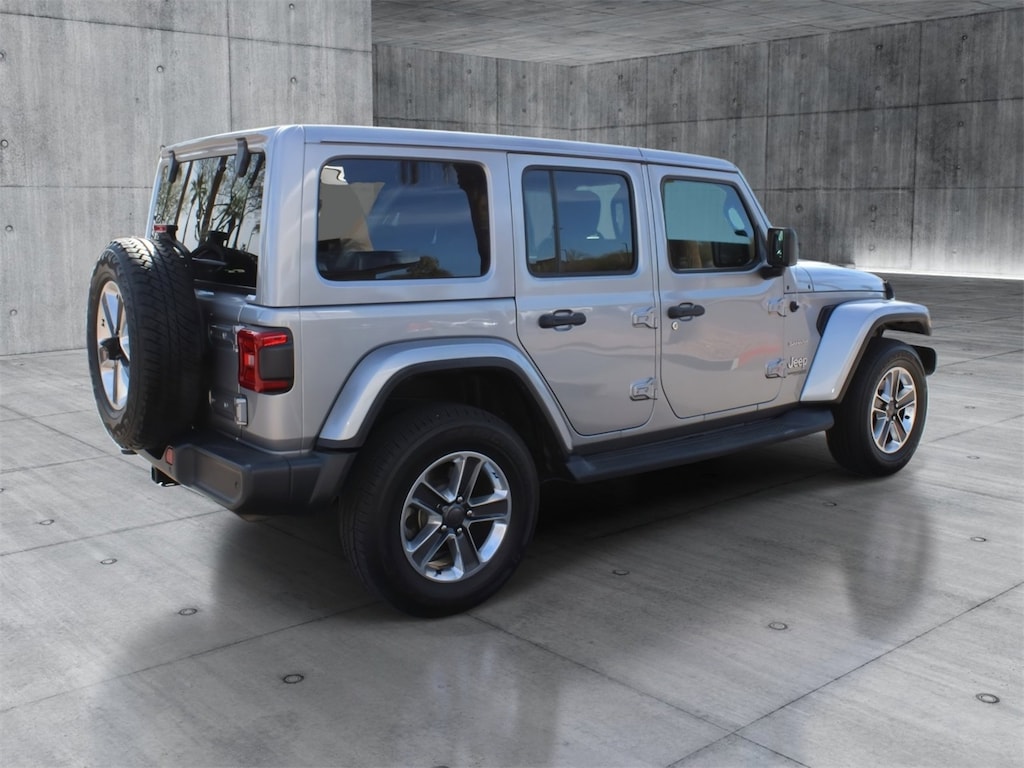 Used 2018 Jeep Wrangler Unlimited Sahara SUV