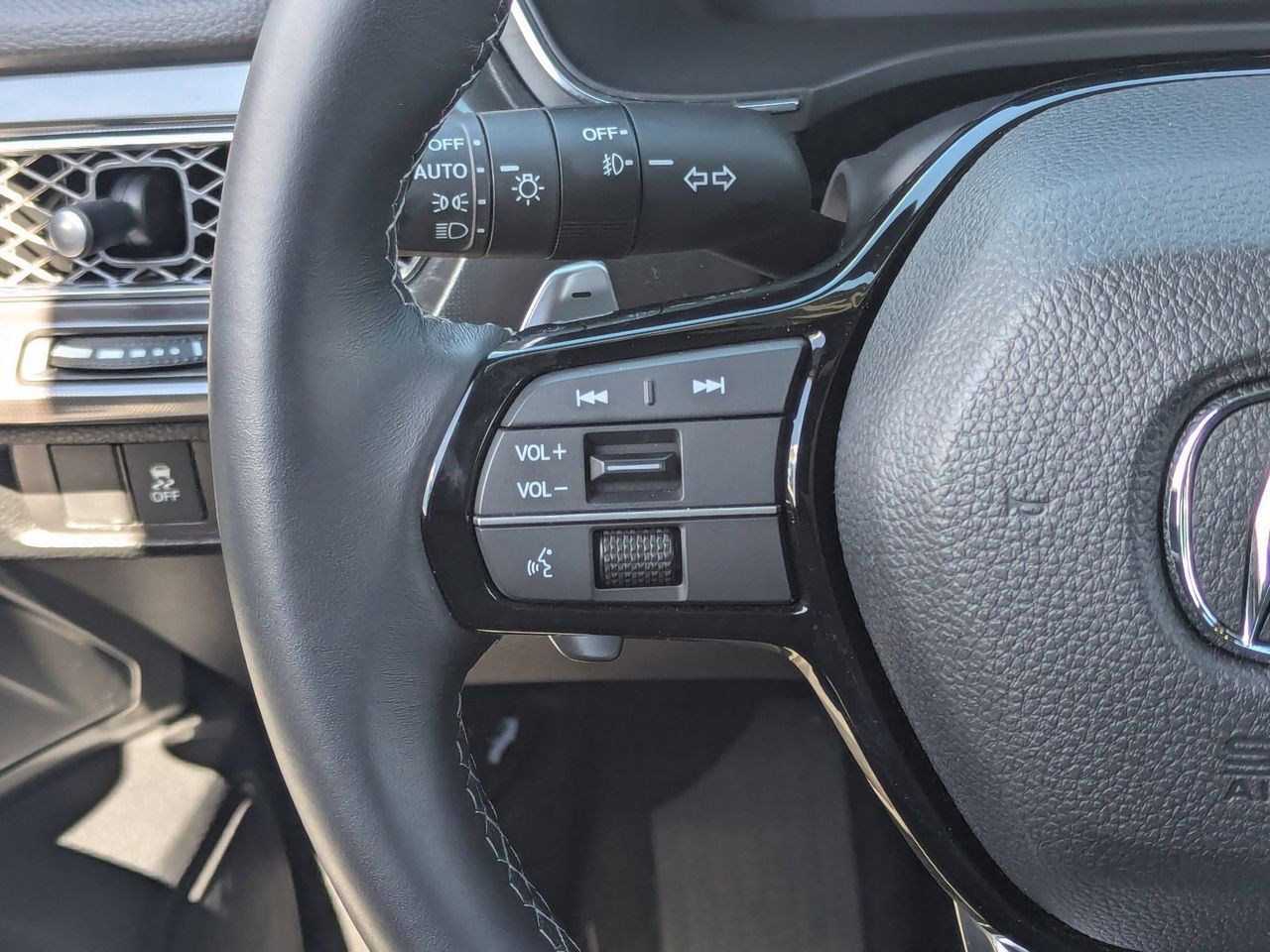 Certified Used 2025 Apex Blue Pearl Acura A-Spec Package image 24