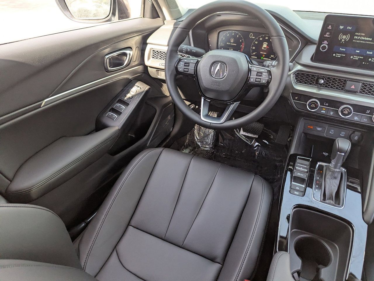 New 2026 Solar Silver Metallic Acura Base image 16