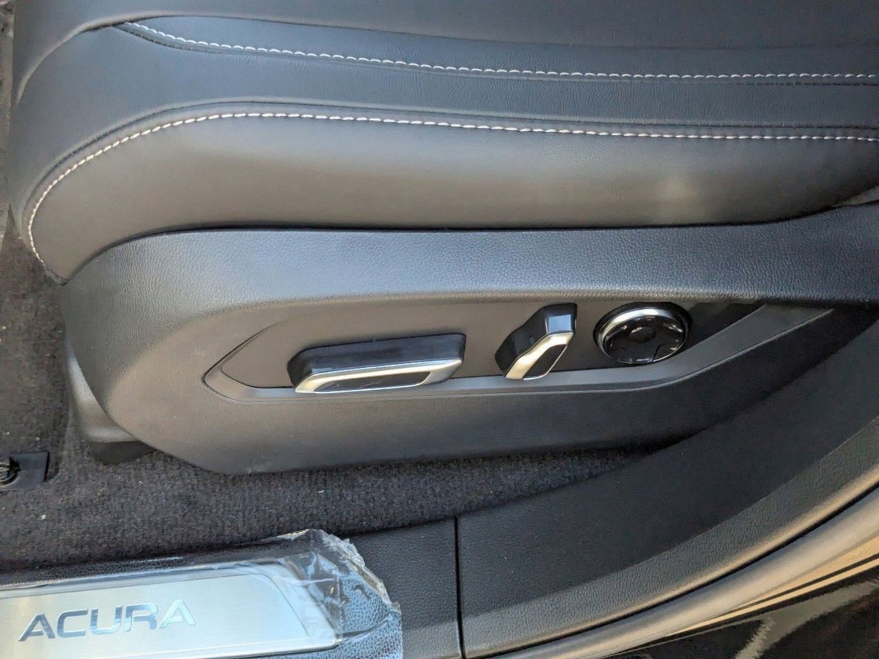 New 2026 Platinum White Pearl Acura Technology Package image 16