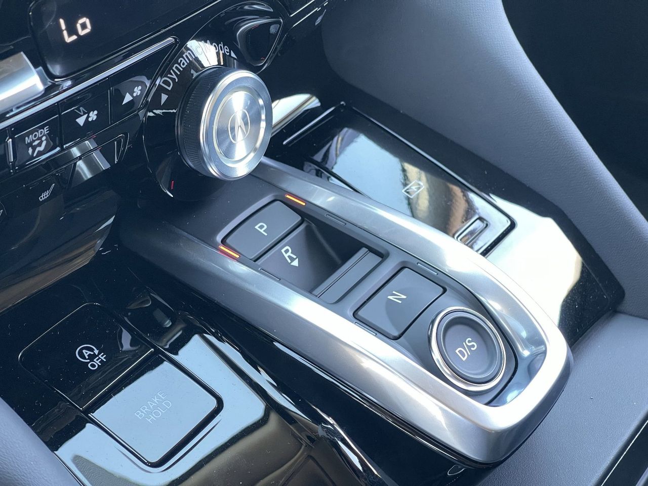 New 2026 Solar Silver Metallic Acura FWD Technology Package image 29