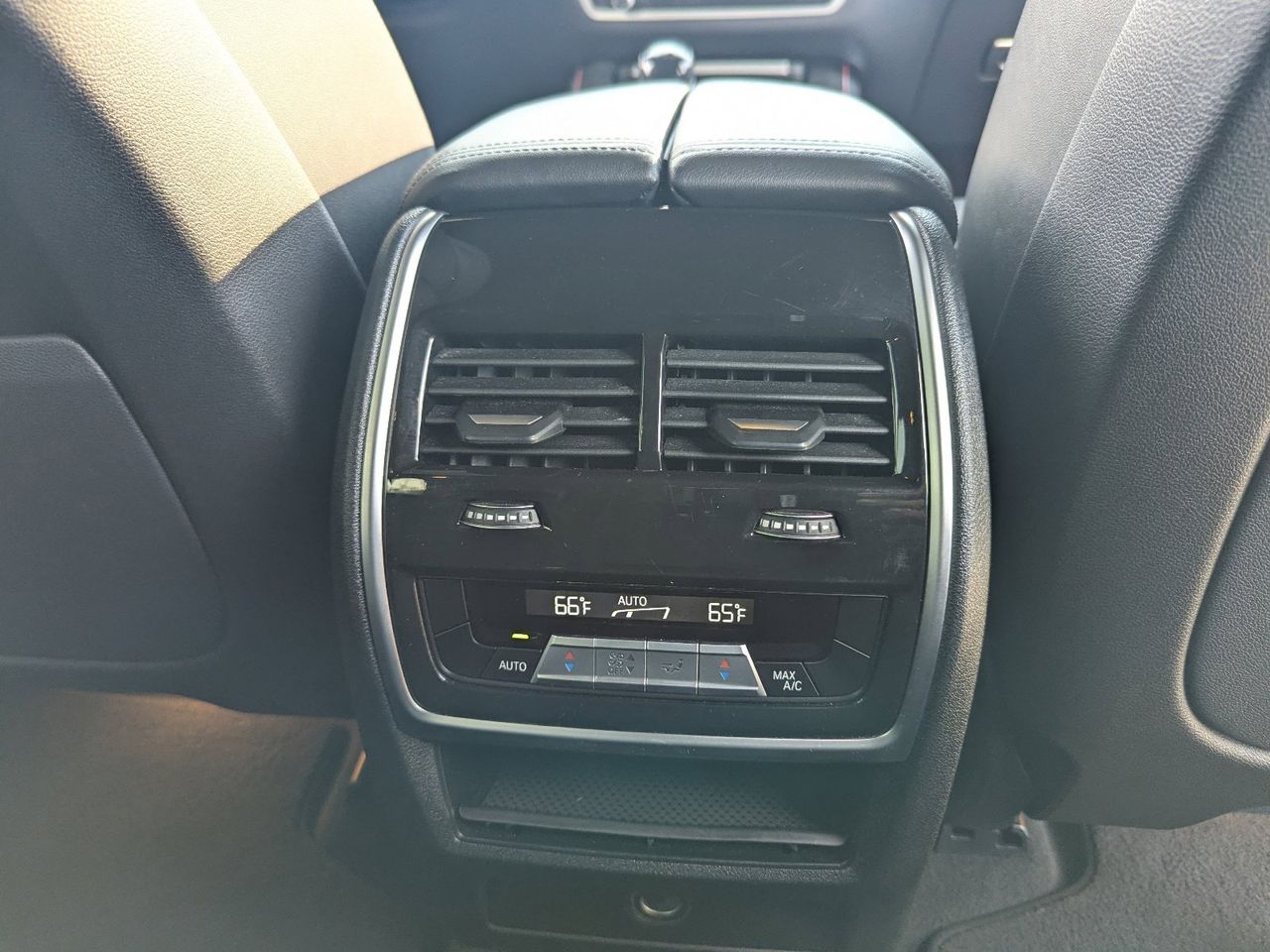 Used 2023 Black Sapphire Metallic BMW sDrive40i image 16